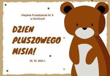 Klinika Pluszowego Misia - obchody Dnia Pluszowego Misia w budynku szkoły.