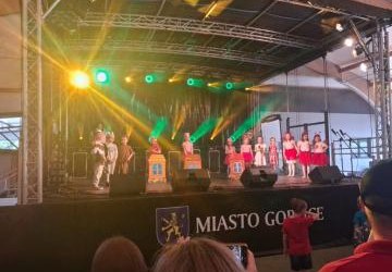 Występ starszaków podczas Gorlickiego Dnia Dziecka