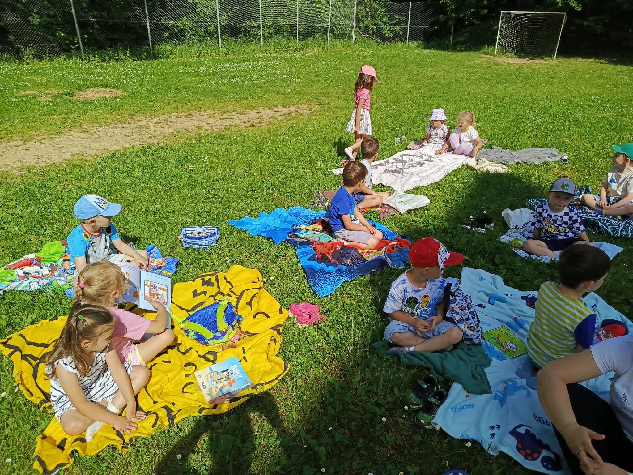 Czytanie na polanie
